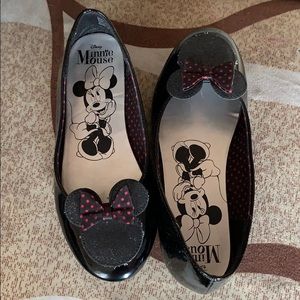 Girls black Minnie shoes